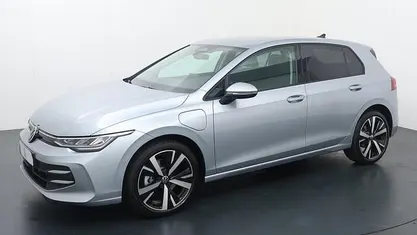 Gebruikt 2025 VW Golf VIII Edition Hatchback | € 40.611 (Goede deal)