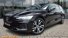 Gebruikt 2022 Volvo V60 R-Design Stationwagen | € 35.900 (Eerlijke prijs)