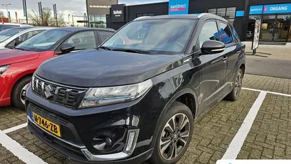 Occasion 2022 Suzuki Vitara Style SUV | € 24.845 (Eerlijke prijs)