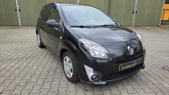 Zwart Gebruikt 2010 Renault Twingo Authentique Hatchback | € 1.450 (Eerlijke prijs)