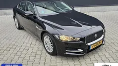 Zwart Gebruikt 2015 Jaguar XE Portfolio Sedan | € 8.799 (Eerlijke prijs)