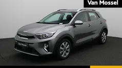 Gebruikt 2024 Kia Stonic SUV | € 25.400 (Eerlijke prijs)