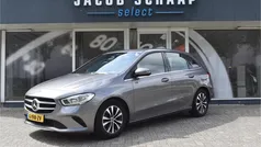 Grijs Gebruikt 2019 Mercedes B180 Business MPV | € 22.750 (Goede deal)