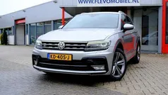 Grijs, metallic lak Gebruikt 2016 VW Tiguan R-line SUV | € 17.450 (Eerlijke prijs)