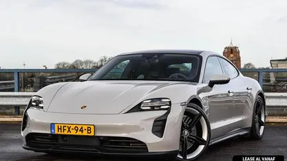 Occasion 2021 Porsche Taycan Performance Package Sedan | € 62.950 (Eerlijke prijs)