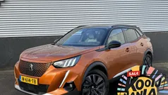 Oranje Gebruikt 2022 Peugeot e-2008 GT SUV | € 21.900 (Goede deal)