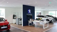 Zwart Gebruikt 2020 Peugeot 5008 MPV | € 22.440 (Eerlijke prijs)
