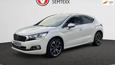 Wit (metallic) Gebruikt 2016 DS Automobiles DS4 Business Hatchback | € 9.950 (Super prijs)