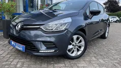 Grijs Gebruikt 2018 Renault Clio IV Intens Hatchback | € 9.950 (Eerlijke prijs)