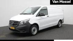 Wit Gebruikt 2023 Mercedes Vito MPV | € 26.900 (Goede deal)
