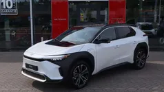 Wit Nieuw 2025 Toyota bZ4X Premium SUV | € 49.900 (Eerlijke prijs)