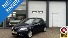 Blauw Gebruikt 2016 Lancia Ypsilon Gold Hatchback | € 6.250 (Eerlijke prijs)