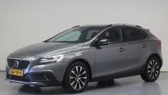 Grijs Gebruikt 2018 Volvo V40 CC Stationwagen | € 17.950 (Eerlijke prijs)