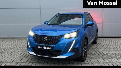 Blauw Gebruikt 2021 Peugeot e-2008 Allure SUV | € 16.440 (Eerlijke prijs)