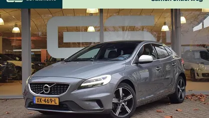 Gebruikt 2019 Volvo V40 Hatchback | € 22.405 (Eerlijke prijs)