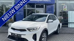 Gebruikt 2022 Kia Stonic SUV | € 22.450 (Eerlijke prijs)