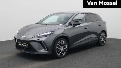 Grijs Gebruikt 2023 MG MG4 EV Luxury Hatchback | € 23.400 (Eerlijke prijs)