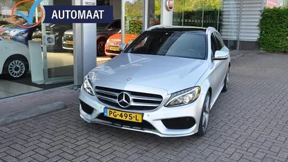 Grijs Gebruikt 2017 Mercedes C180 AMG Stationwagen | € 18.950 (Eerlijke prijs)