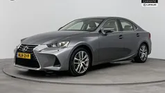Lexus IS300h