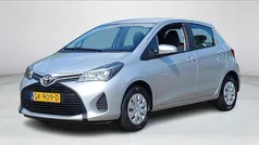 Grijs Gebruikt 2015 Toyota Yaris Comfort Hatchback | € 11.450 (Eerlijke prijs)
