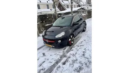 Gebruikt 2015 Opel Adam Glam Hatchback | € 7.999 (Eerlijke prijs)
