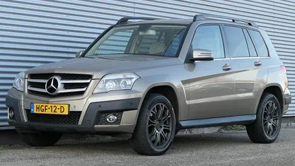 Goud (metallic) Occasion 2008 Mercedes GLK280 SUV | € 12.440 (Super prijs)