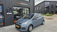 Blauw Gebruikt 2015 Hyundai i10 Hatchback | € 6.250 (Eerlijke prijs)
