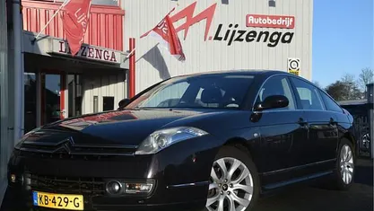Bruin Gebruikt 2007 Citroën C6 Exclusive Sedan | € 4.499 (Eerlijke prijs)