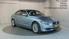 Blauw Gebruikt 2012 BMW 320 Executive Sedan | € 12.800 (Eerlijke prijs)