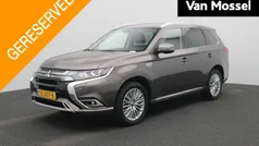 Gebruikt 2018 Mitsubishi Outlander P-HEV Intense SUV | € 18.900 (Eerlijke prijs)