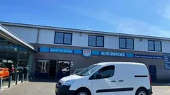 Wit Gebruikt 2016 Peugeot Partner MPV | € 4.950 (Goede deal)