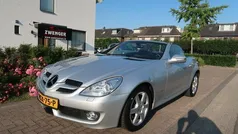 Grijs Gebruikt 2008 Mercedes SLK200 Cabriolet | € 13.450 (Eerlijke prijs)