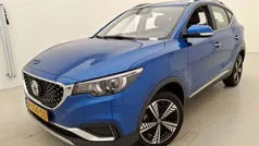 Blauw Gebruikt 2019 MG ZS Luxury Sedan | € 13.400 (Eerlijke prijs)