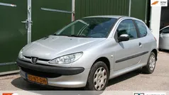 Gebruikt 2004 Peugeot 206 Hatchback | € 650 (Eerlijke prijs)