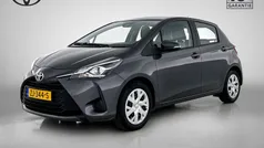 Grijs Gebruikt 2019 Toyota Yaris Active Hatchback | € 16.900 (Eerlijke prijs)