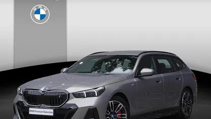 Grijs Occasion 2025 BMW i5 Comfort Edition Sedan | € 65.900 (Super prijs)