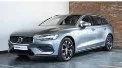 Grijs Gebruikt 2021 Volvo V60 Momentum Stationwagen | € 26.950 (Eerlijke prijs)