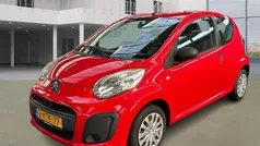Rood Gebruikt 2013 Citroën C1 Attraction Hatchback | € 3.850 (Eerlijke prijs)