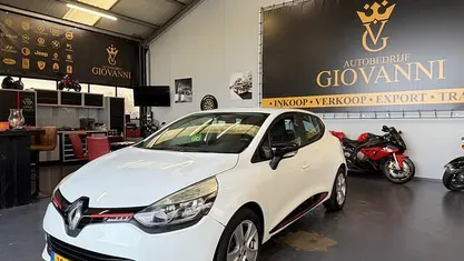Gebruikt 2013 Renault Clio IV Expression Hatchback | € 3.750 (Eerlijke prijs)
