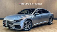 Grijs Gebruikt 2018 VW Arteon Business Hatchback | € 20.890 (Eerlijke prijs)