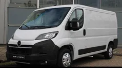 Wit Gebruikt 2024 Opel Movano S Van | € 25.745 (Eerlijke prijs)
