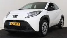 Wit Gebruikt 2024 Toyota Aygo Limited Hatchback | € 17.745 (Goede deal)