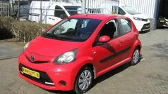 Gebruikt 2013 Toyota Aygo Hatchback | € 2.550 (Eerlijke prijs)