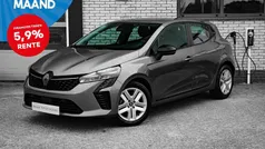 Grijs Gebruikt 2024 Renault Clio V Evolution Hatchback | € 18.400 (Eerlijke prijs)