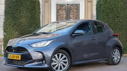 Occasion 2023 Toyota Yaris Hybrid Business Edition Hatchback | € 21.440 (Goede deal)