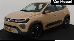 Bruin Gebruikt 2024 Dacia Spring Extreme Hatchback | € 14.940 (Goede deal)