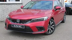 Rood Nieuw 2025 Honda Civic Elegance SUV | € 41.500 (Eerlijke prijs)