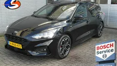 Zwart, metallic lak Gebruikt 2020 Ford Focus Business Edition Stationwagen | € 16.900 (Eerlijke prijs)