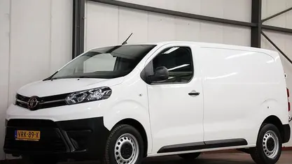 Occasion 2022 Toyota Proace Live MPV | € 18.900 (Super prijs)