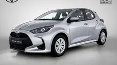 Zilver Gebruikt 2024 Toyota Yaris Hybrid Active Hatchback | € 22.950 (Eerlijke prijs)